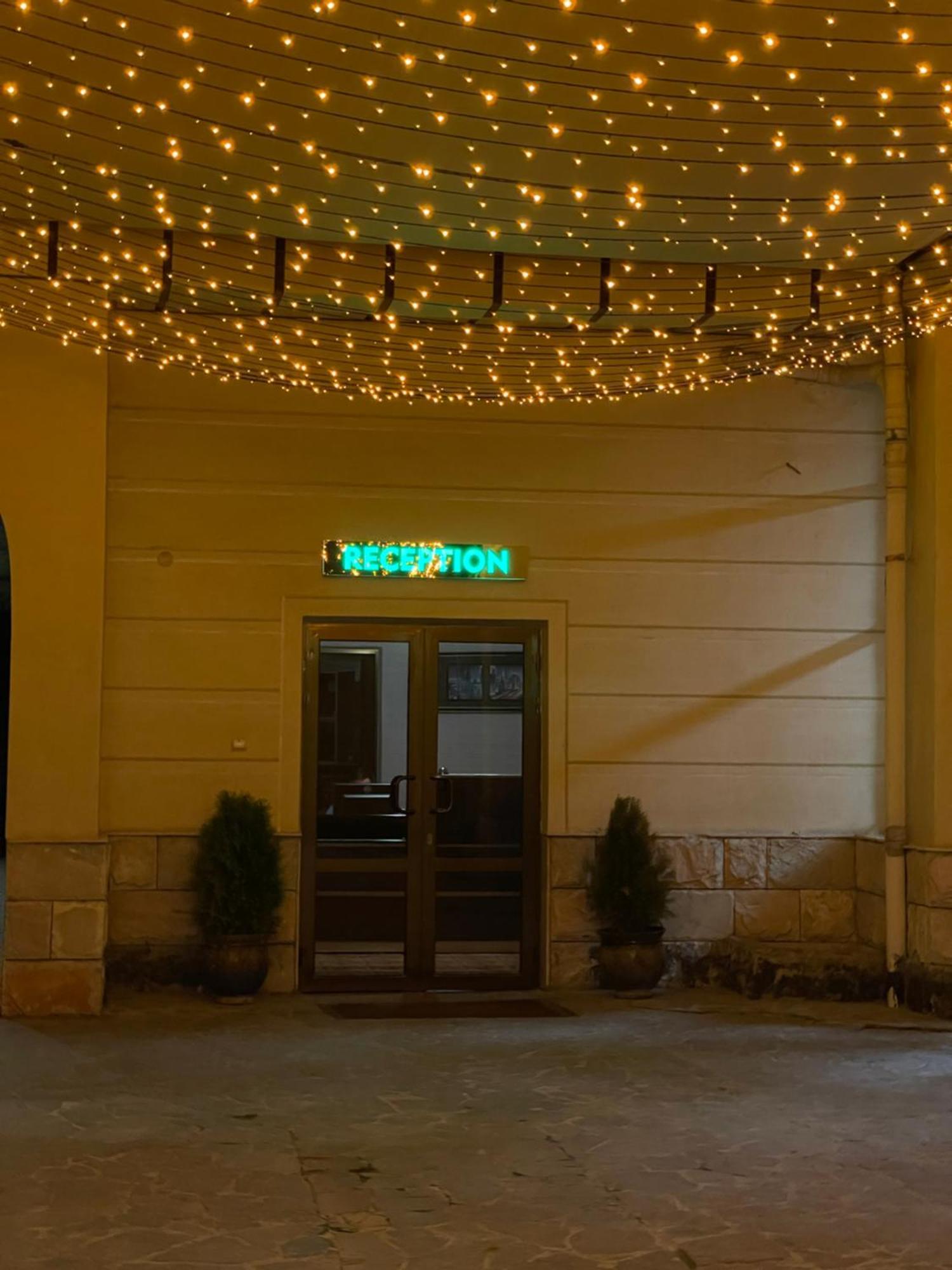 Green Hotel Tasken Kültér fotó